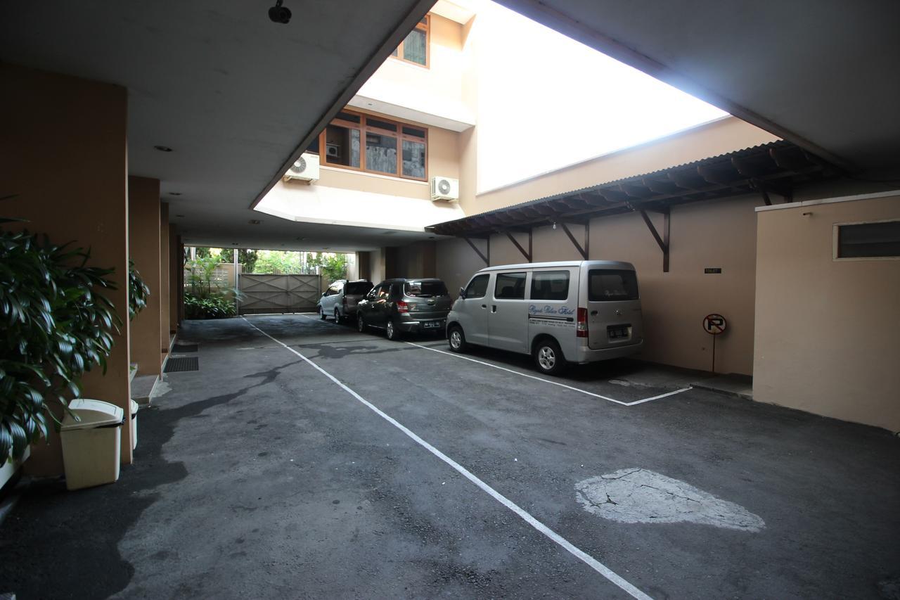 Reddoorz Premium @ Slamet Riyadi 2 Surakarta  Exterior photo